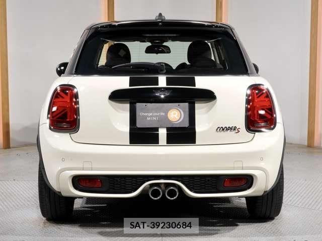 Bmw MINI 2019-03 7501562-8