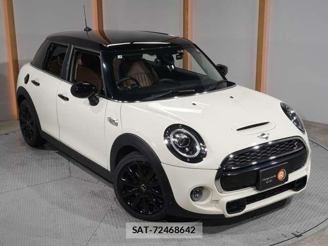 Bmw MINI 2022-03 7501560-18