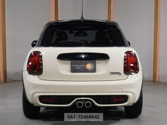 Bmw MINI 2022-03 7501560-8