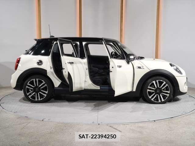 Bmw MINI 2020-09 7501561-23