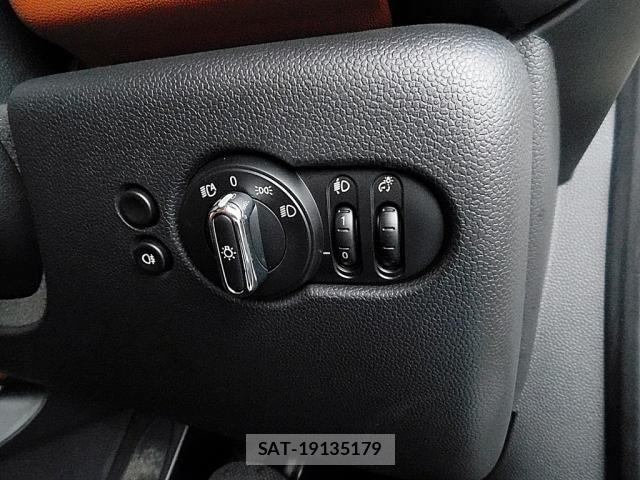 Bmw MINI 2022-03 7618118-17