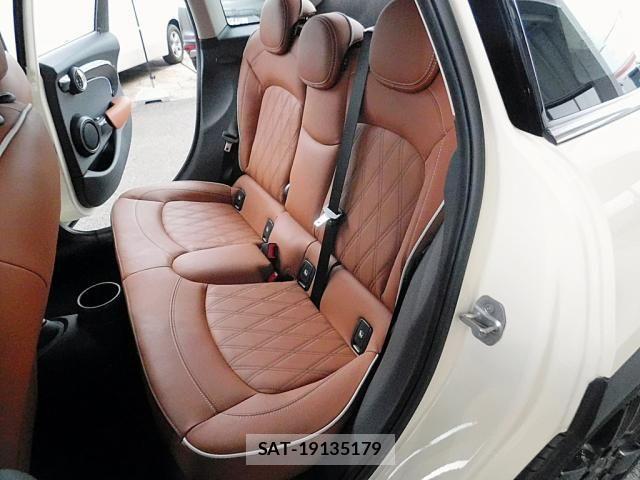 Bmw MINI 2022-03 7618118-26
