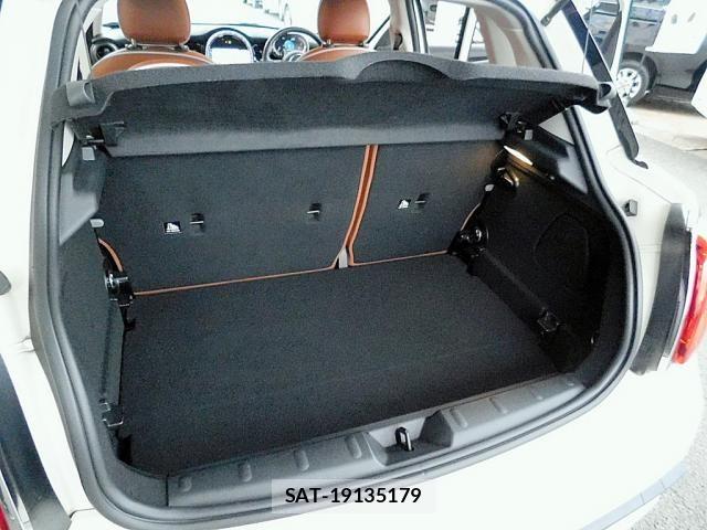 Bmw MINI 2022-03 7618118-28