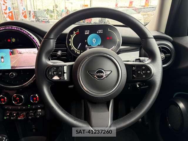 Bmw MINI 2023-06 7787089-16