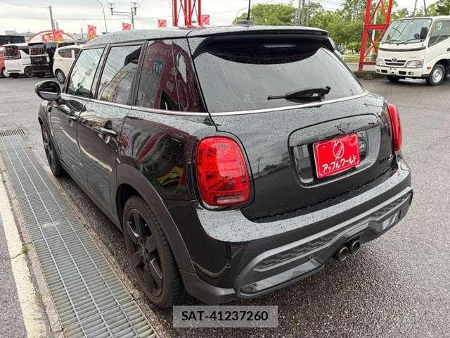 Bmw MINI 2023-06 7787089-5