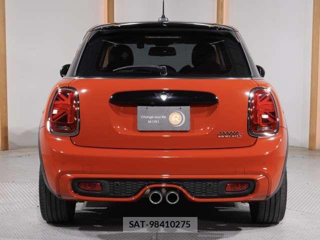 Bmw MINI 2021-06 7877813-7