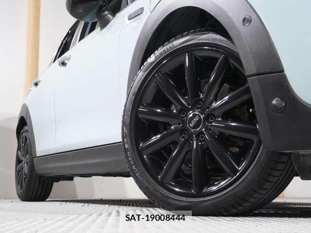 Bmw MINI 2019-06 7877814-17