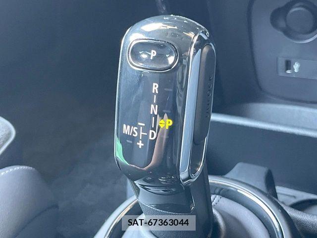Bmw MINI 2022-05 7902986-10