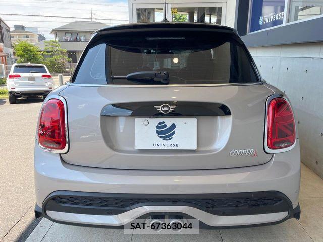 Bmw MINI 2022-05 7902986-13