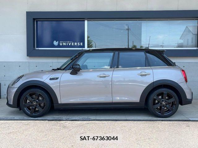 Bmw MINI 2022-05 7902986-15