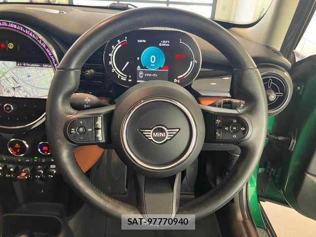 Bmw MINI 2021-08 8074615-2