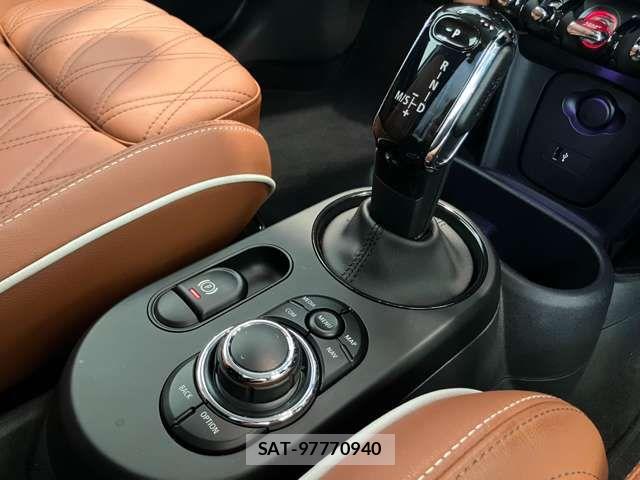 Bmw MINI 2021-08 8074615-4