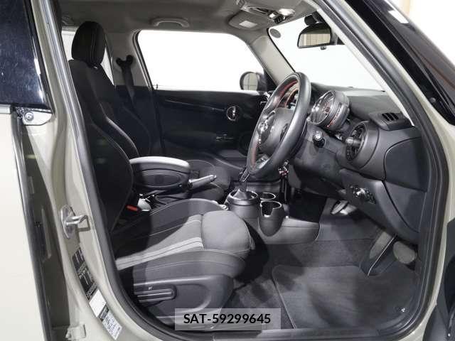 Bmw MINI 2018-07 8074616-10