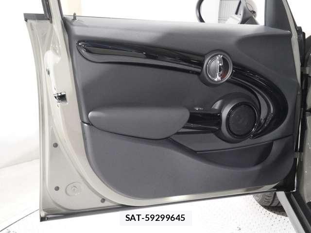 Bmw MINI 2018-07 8074616-11