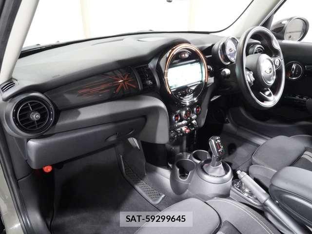 Bmw MINI 2018-07 8074616-12