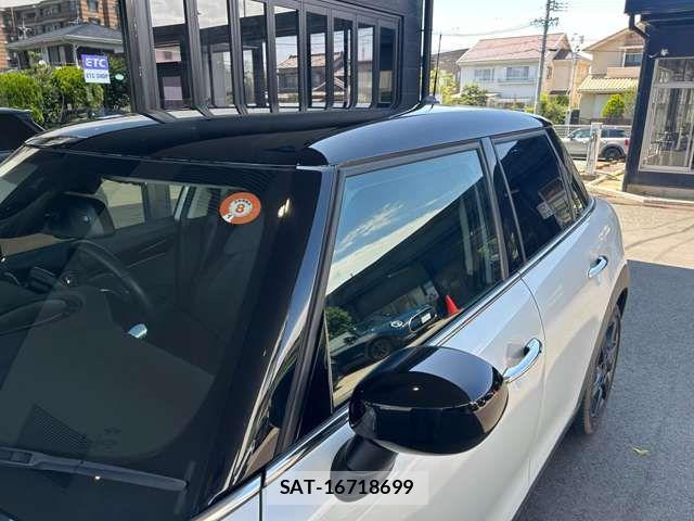 Bmw MINI 2023-07 8208743-5