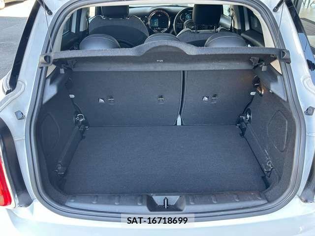 Bmw MINI 2023-07 8208743-8