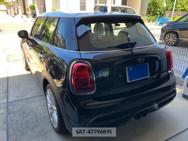 Bmw MINI 2022-09 8230822-1