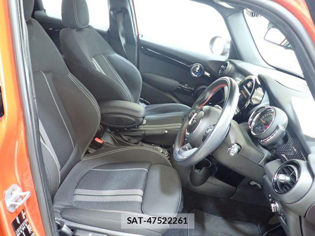 Bmw MINI 2018-07 8245936-21