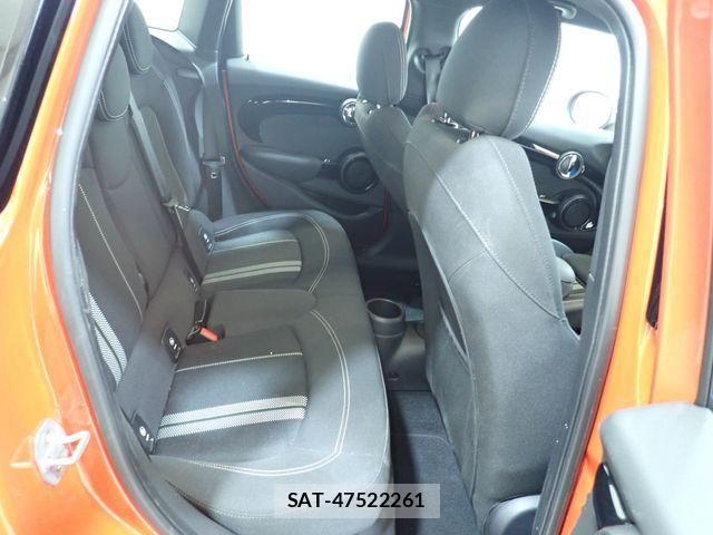 Bmw MINI 2018-07 8245936-22