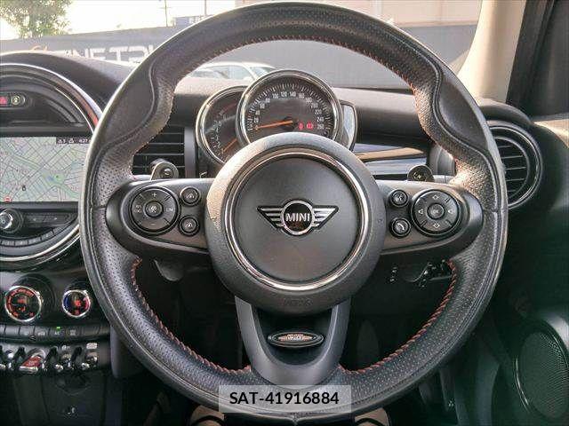Bmw MINI 2020-09 8336802-9