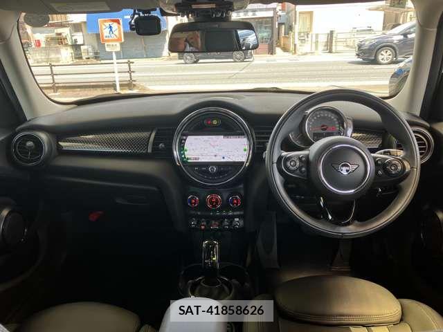 Bmw MINI 2020-01 8354968-1