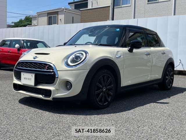 Bmw MINI 2020-01 8354968-7