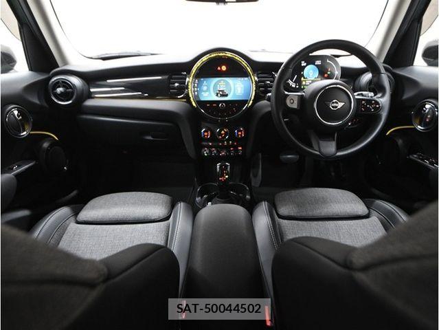 Bmw MINI 2022-09 8367025-2