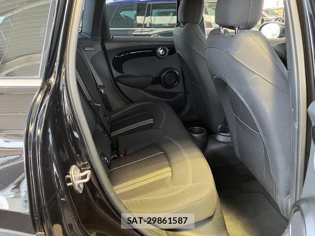 Bmw MINI 2020-10 8413621-13