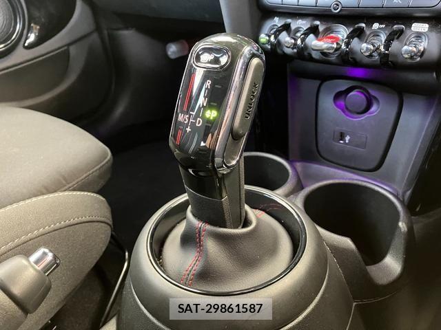 Bmw MINI 2020-10 8413621-17