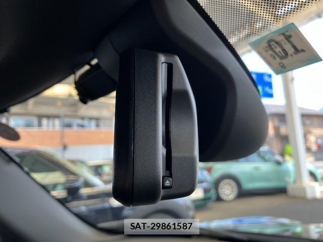 Bmw MINI 2020-10 8413621-22