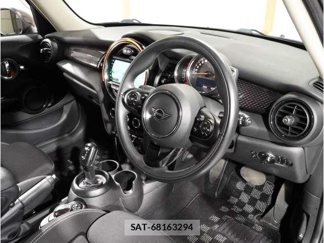 Bmw MINI 2019-01 8457914-13