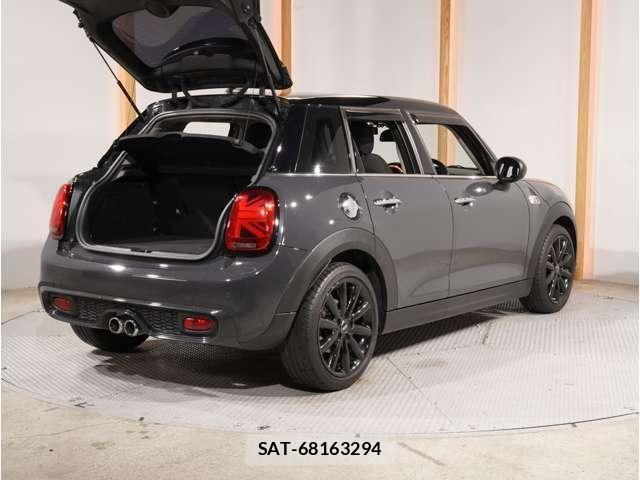 Bmw MINI 2019-01 8457914-25