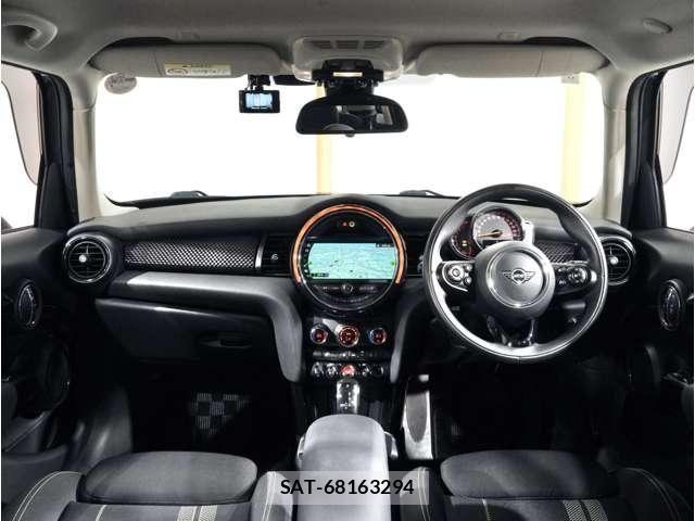 Bmw MINI 2019-01 8457914-2