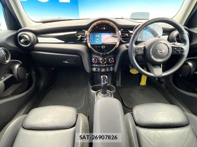 Bmw MINI 2021-11 8457912-1