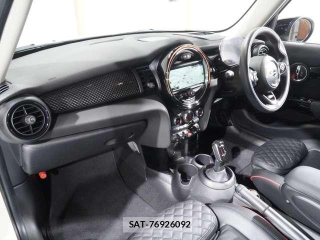 Bmw MINI 2021-08 8485755-12