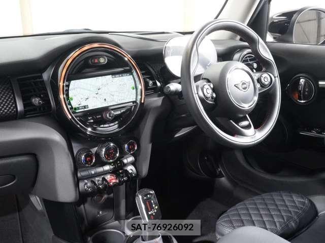 Bmw MINI 2021-08 8485755-15