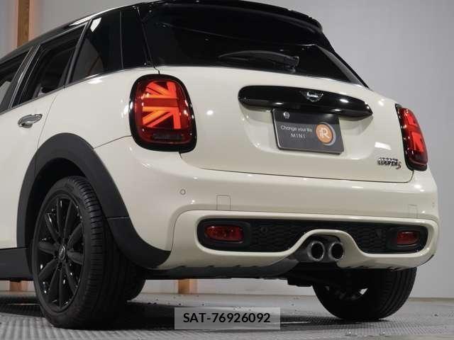Bmw MINI 2021-08 8485755-23