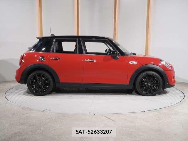 Bmw MINI 2020-11 8485757-20