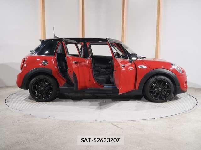 Bmw MINI 2020-11 8485757-21