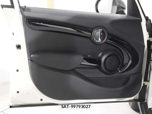Bmw MINI 2019-07 8485759-11
