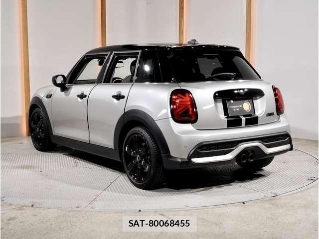 Bmw MINI 2024-04 8627730-1