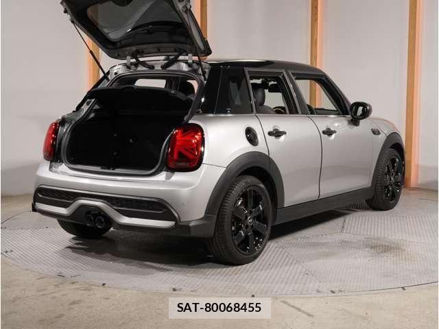Bmw MINI 2024-04 8627730-25