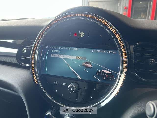 Bmw MINI 2022-08 8660269-11