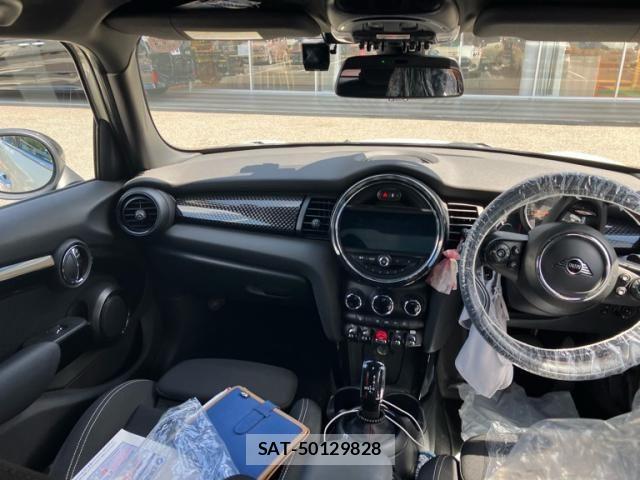Bmw MINI 2019-09 8666533-12