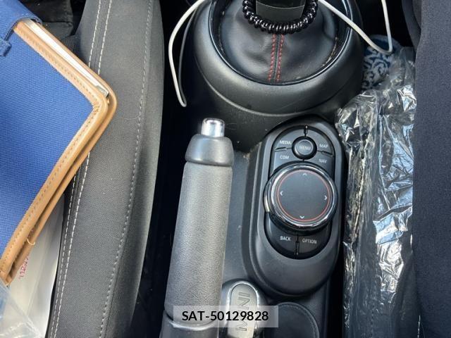 Bmw MINI 2019-09 8666533-19