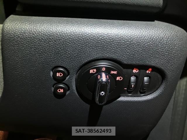 Bmw MINI 2020-11 8744018-19