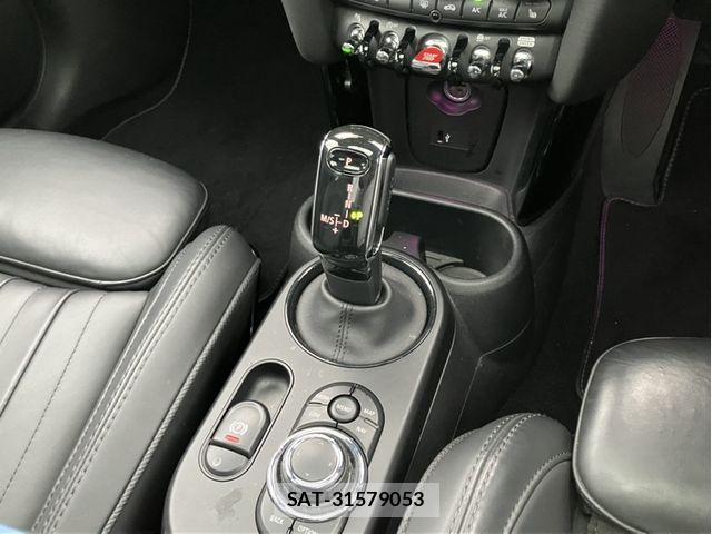 Bmw MINI 2022-04 8796669-11
