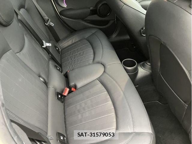 Bmw MINI 2022-04 8796669-14