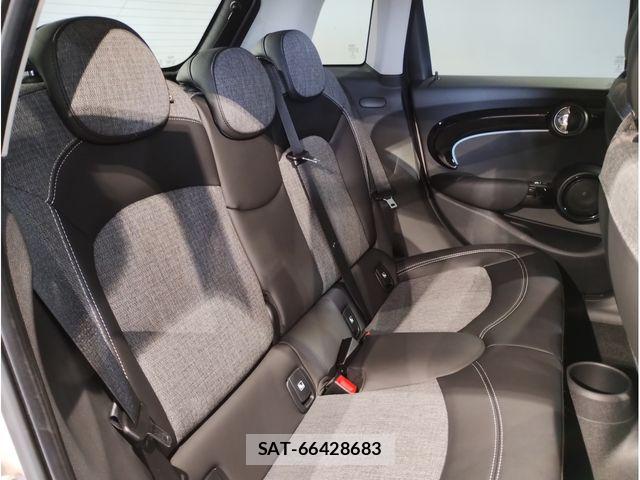 Bmw MINI 2021-08 8830360-11